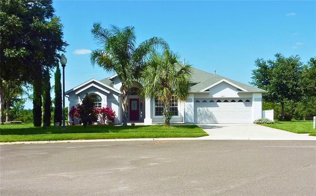 Recently Sold: $560,000 (5 beds, 4 baths, 2311 Square Feet)