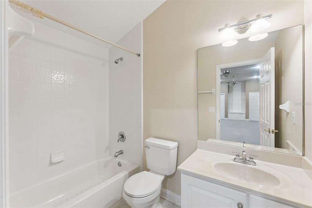 For Sale: $1,250,000 (4 beds, 3 baths, 4532 Square Feet)