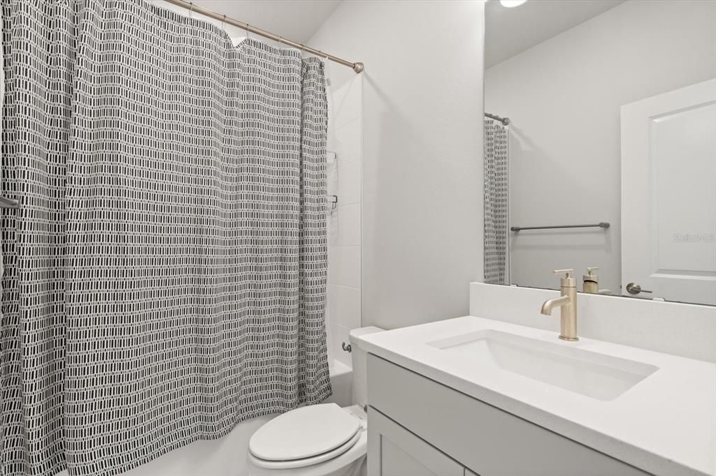 For Sale: $580,000 (4 beds, 3 baths, 3109 Square Feet)