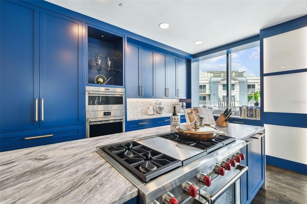 En Venta: $3,995,000 (3 camas, 4 baños, 3980 Pies cuadrados)