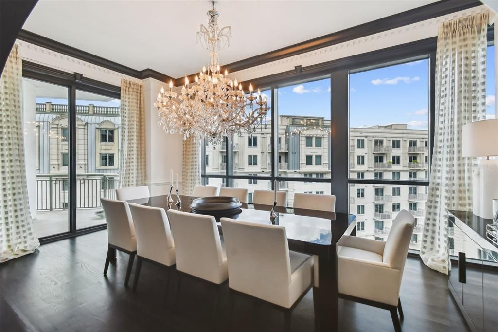 En Venta: $3,995,000 (3 camas, 4 baños, 3980 Pies cuadrados)