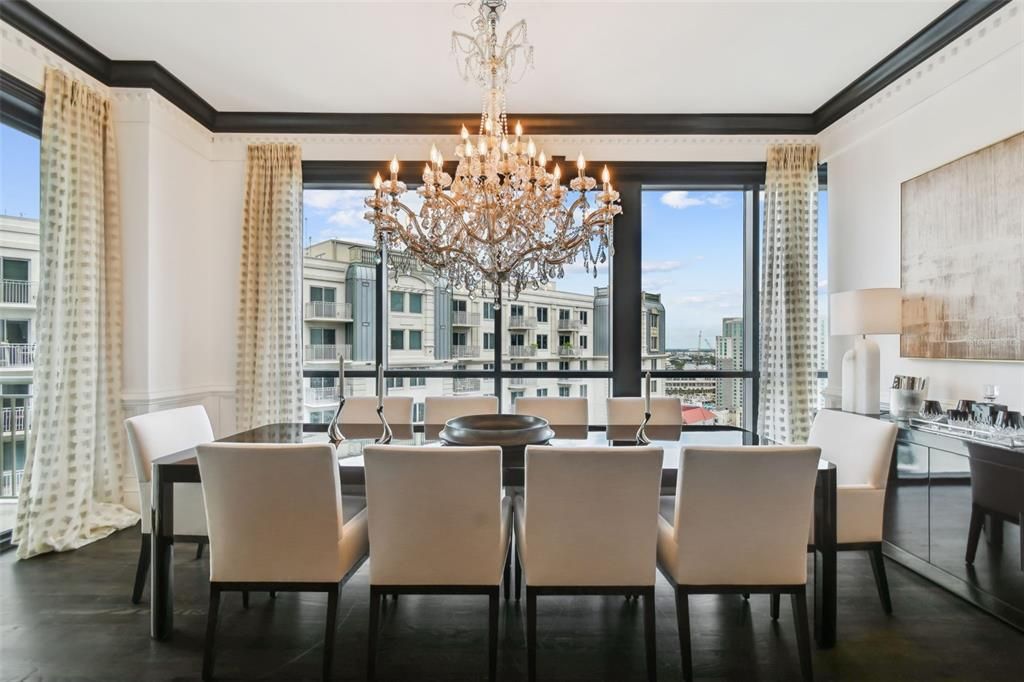 En Venta: $3,995,000 (3 camas, 4 baños, 3980 Pies cuadrados)