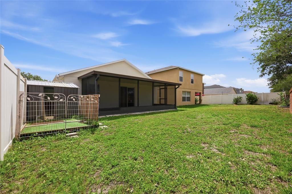 For Sale: $445,000 (3 beds, 2 baths, 1296 Square Feet)