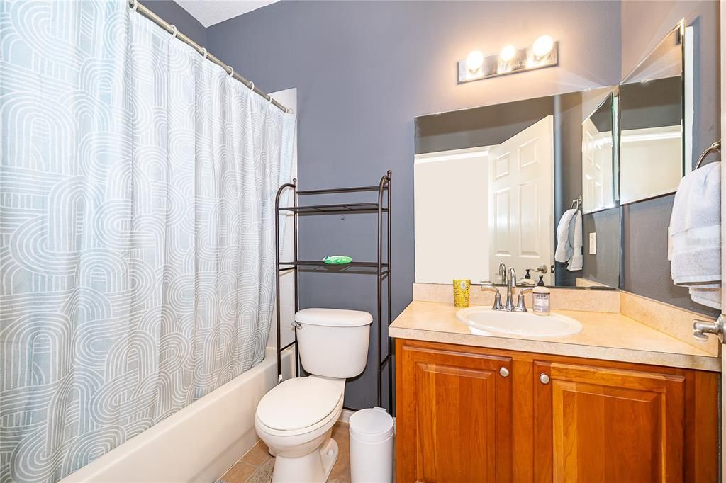 Active With Contract: $345,000 (4 beds, 2 baths, 1976 Square Feet)