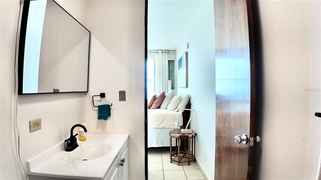 En Venta: $499,000 (2 camas, 2 baños, 10815 Pies cuadrados)