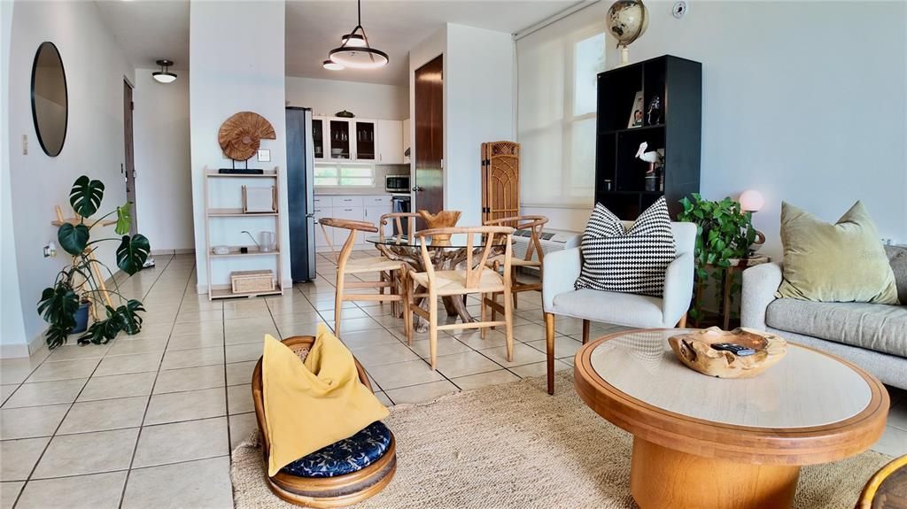En Venta: $499,000 (2 camas, 2 baños, 10815 Pies cuadrados)
