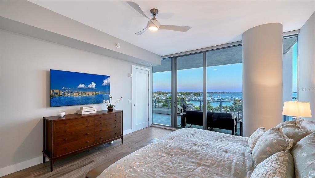 En Venta: $2,649,000 (3 camas, 3 baños, 2625 Pies cuadrados)
