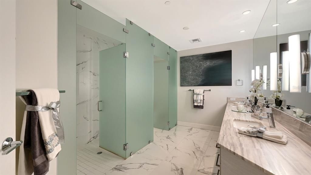 En Venta: $2,649,000 (3 camas, 3 baños, 2625 Pies cuadrados)