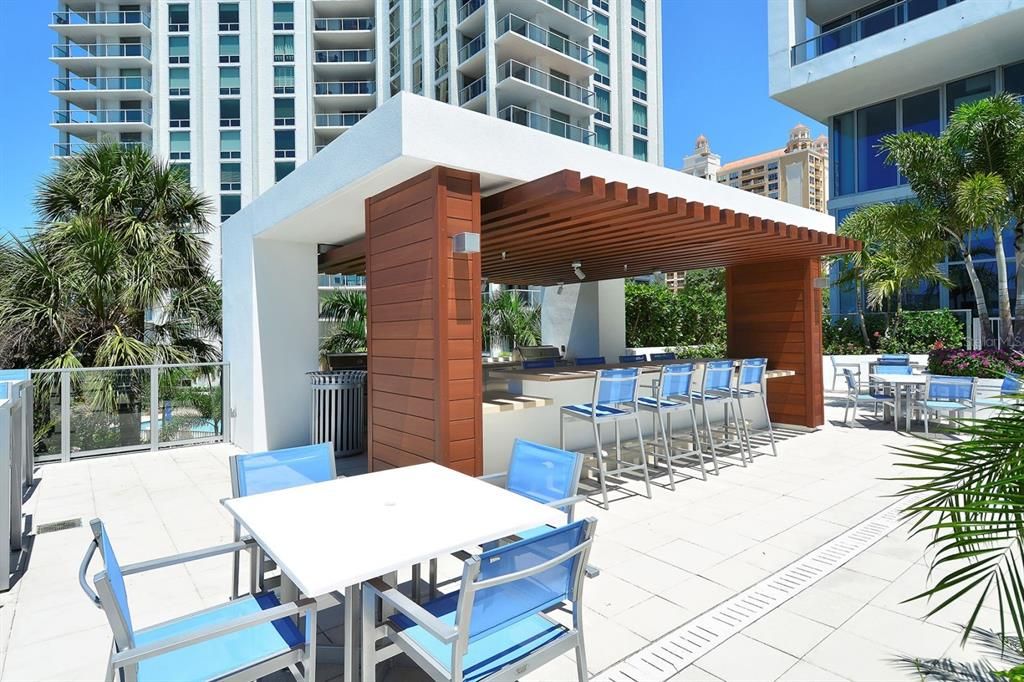 En Venta: $2,649,000 (3 camas, 3 baños, 2625 Pies cuadrados)