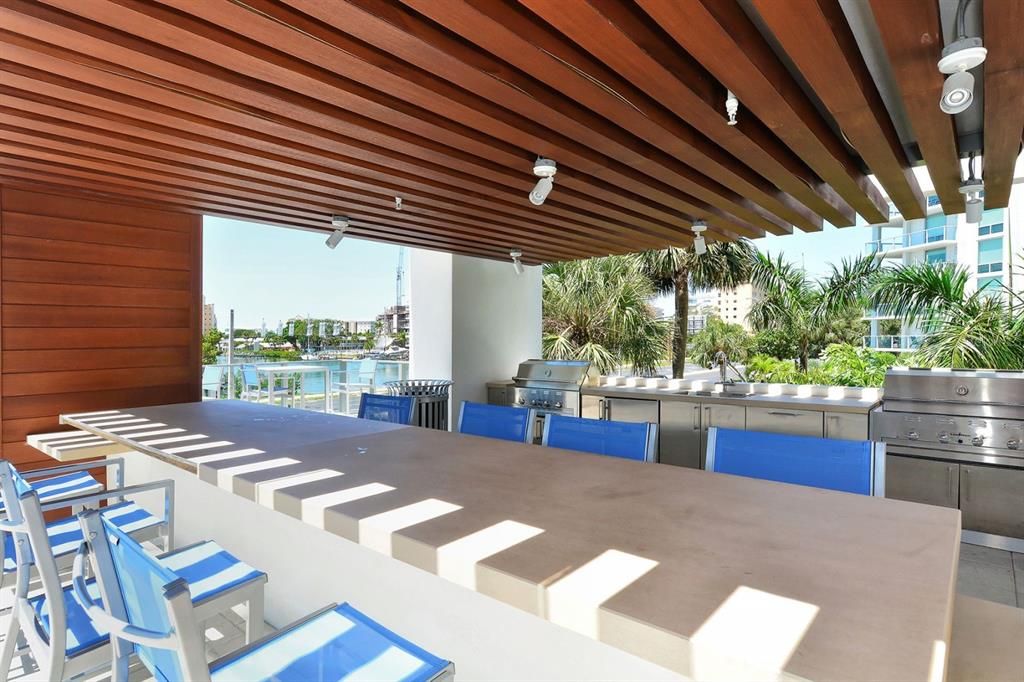 En Venta: $2,649,000 (3 camas, 3 baños, 2625 Pies cuadrados)