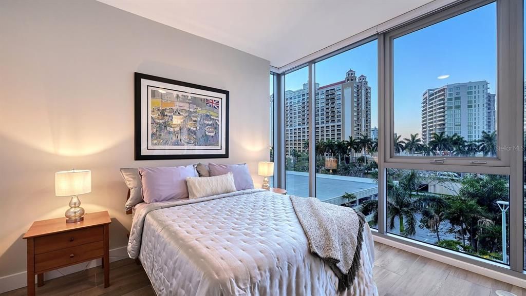 En Venta: $2,649,000 (3 camas, 3 baños, 2625 Pies cuadrados)