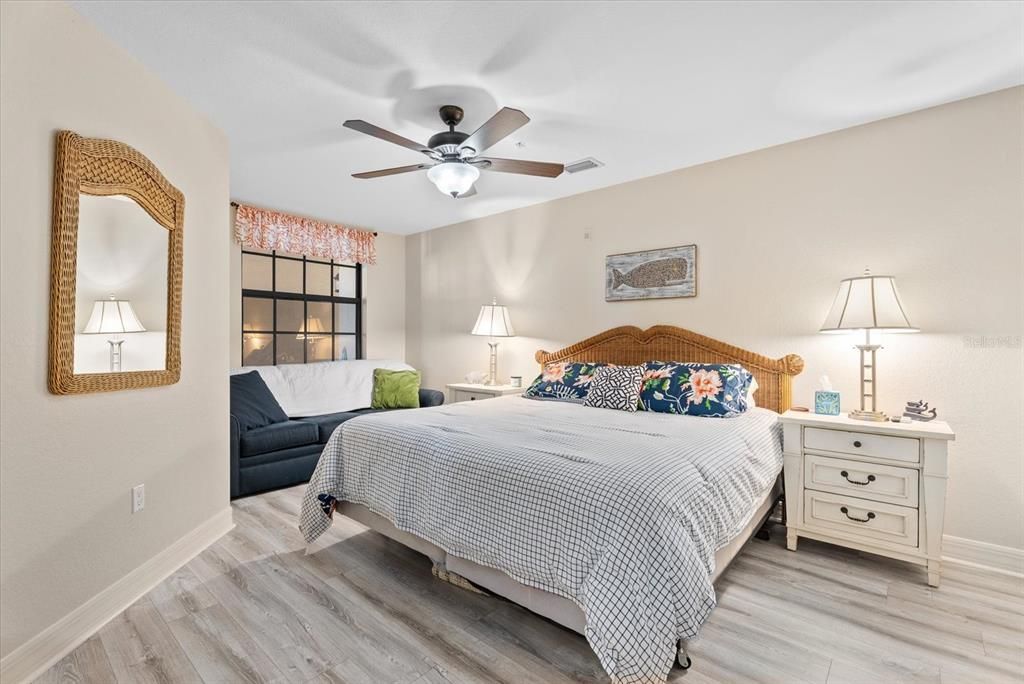 For Sale: $415,000 (3 beds, 2 baths, 1838 Square Feet)