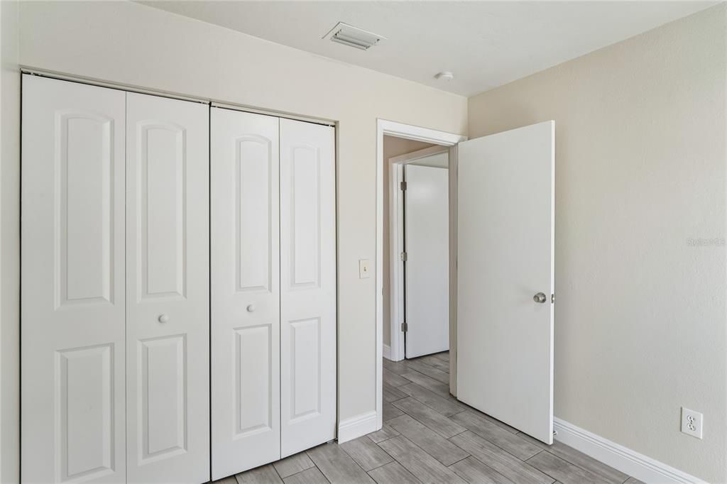Activo con contrato: $389,900 (3 camas, 2 baños, 1188 Pies cuadrados)