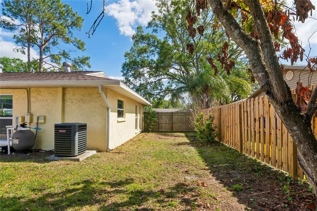 Activo con contrato: $389,900 (3 camas, 2 baños, 1188 Pies cuadrados)