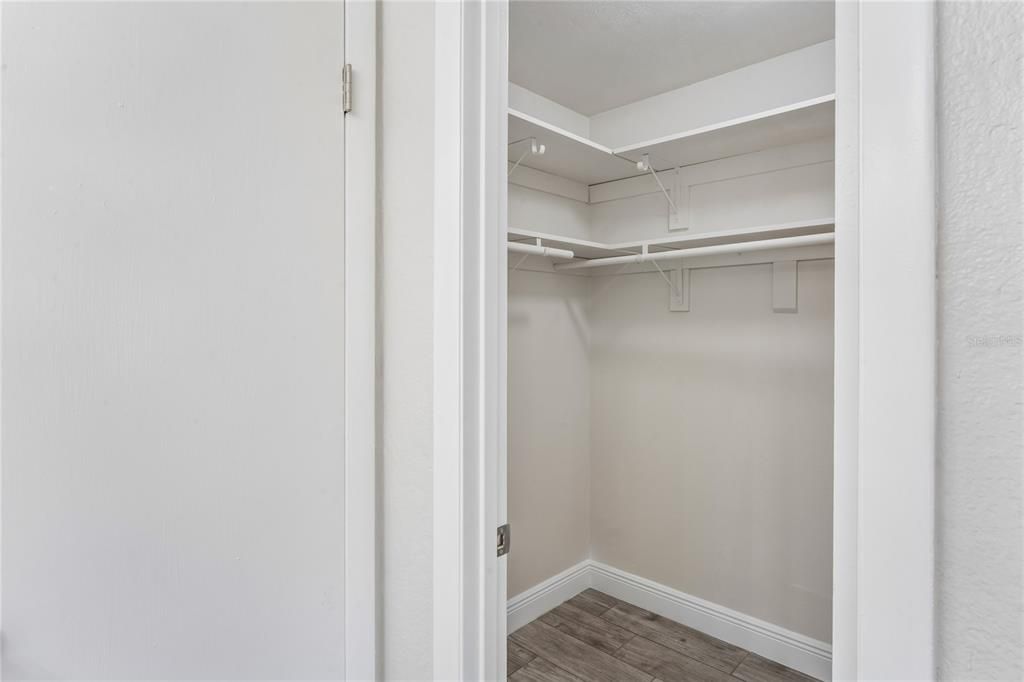Activo con contrato: $389,900 (3 camas, 2 baños, 1188 Pies cuadrados)