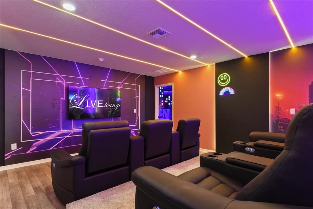 For Sale: $1,110,000 (8 beds, 6 baths, 4026 Square Feet)