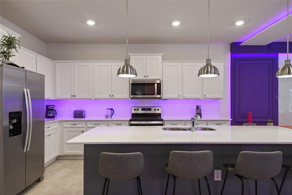 For Sale: $1,110,000 (8 beds, 6 baths, 4026 Square Feet)