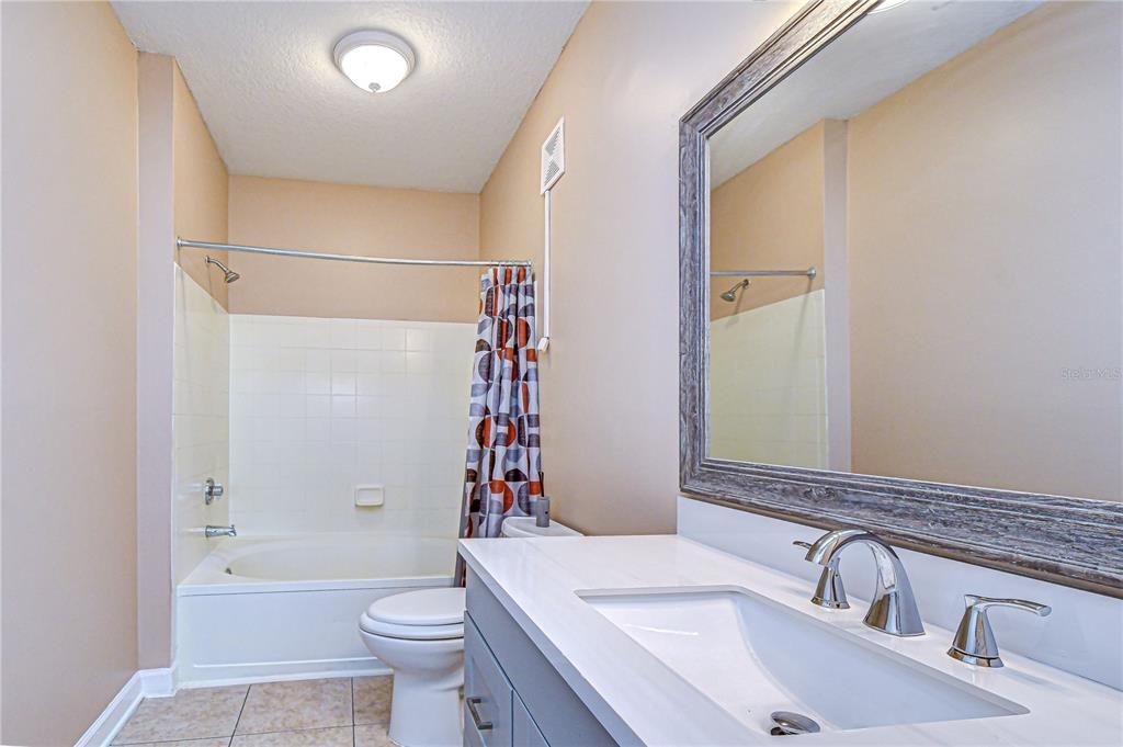 For Rent: $1,590 (2 beds, 2 baths, 1110 Square Feet)