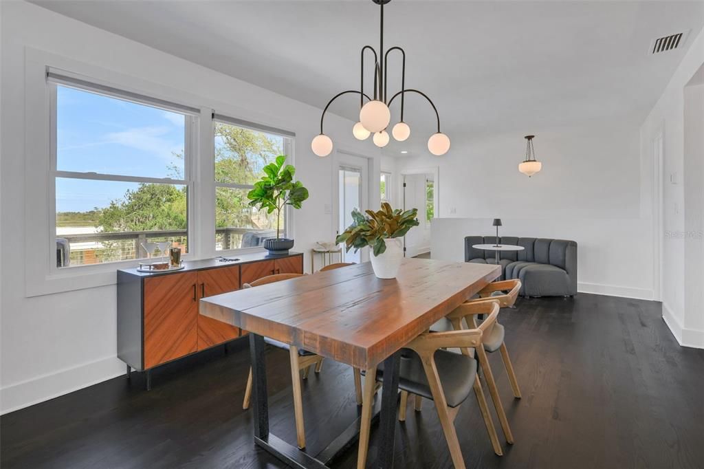 For Sale: $1,199,900 (3 beds, 3 baths, 2565 Square Feet)