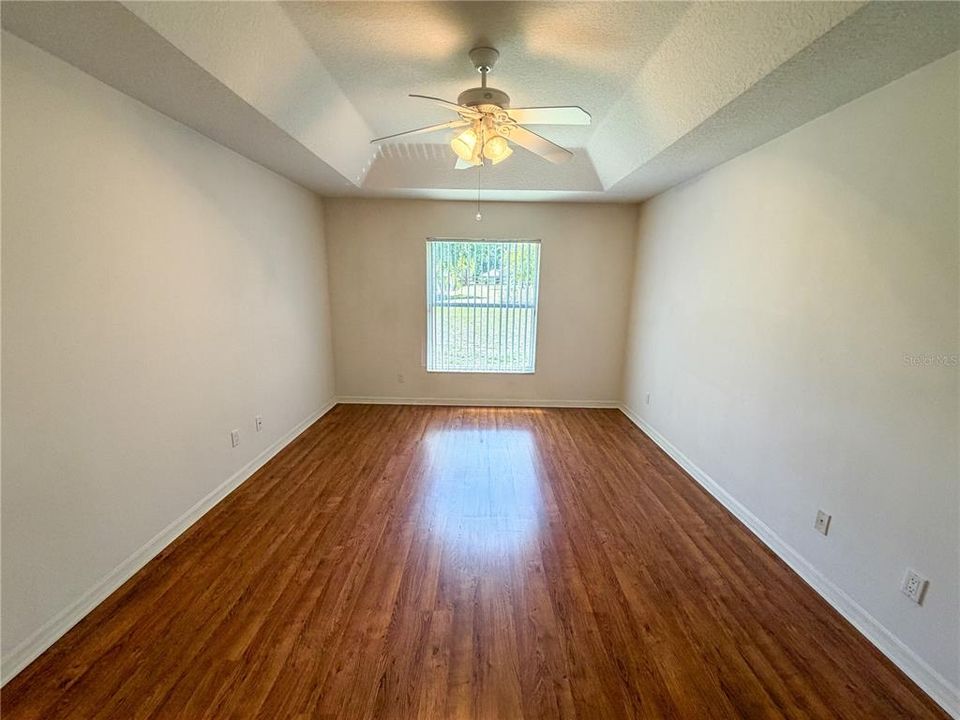 For Sale: $540,000 (3 beds, 2 baths, 1819 Square Feet)