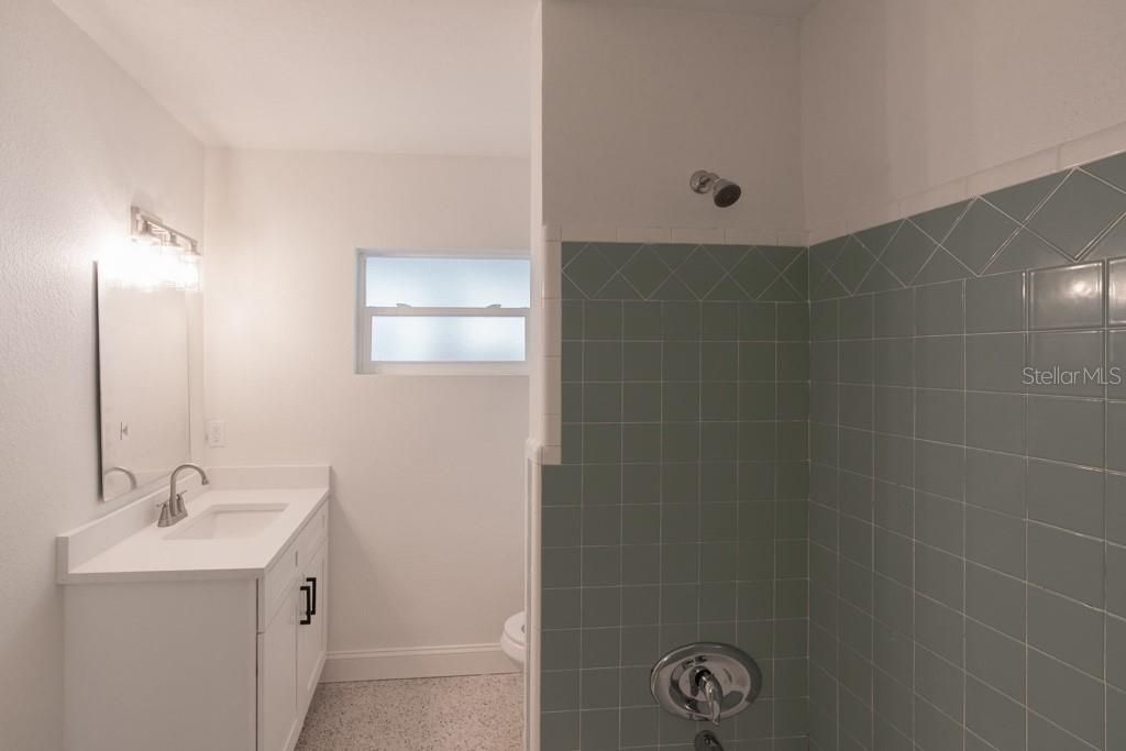 Active With Contract: $675,000 (4 beds, 0 baths, 1604 Square Feet)