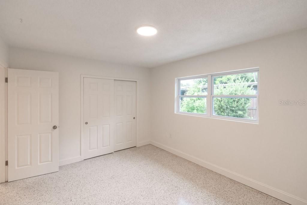 Active With Contract: $675,000 (4 beds, 0 baths, 1604 Square Feet)