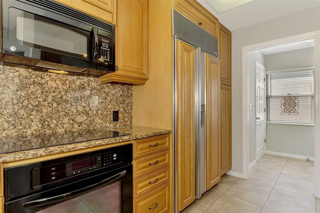 Activo con contrato: $299,000 (2 camas, 2 baños, 1100 Pies cuadrados)