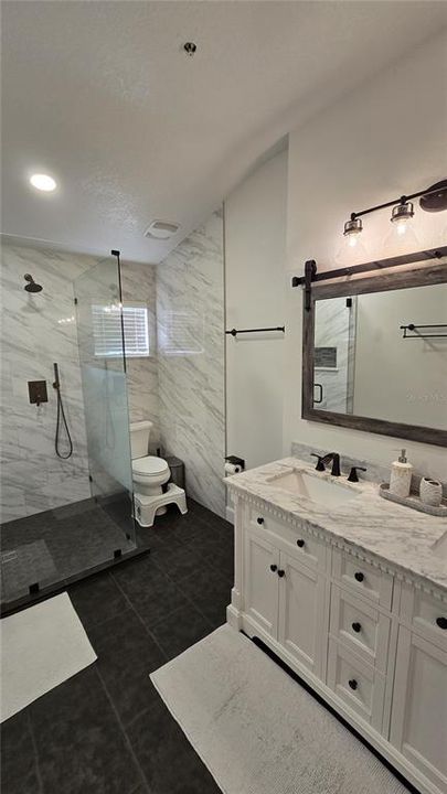 For Sale: $299,900 (3 beds, 2 baths, 1740 Square Feet)