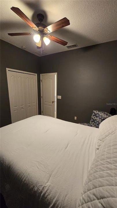 For Sale: $299,900 (3 beds, 2 baths, 1740 Square Feet)