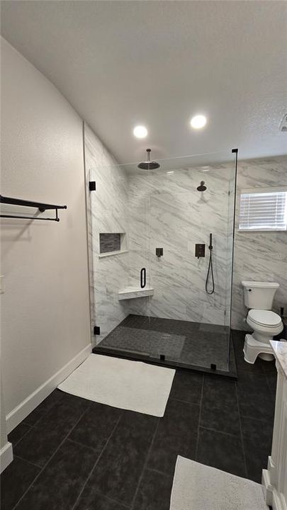 For Sale: $299,900 (3 beds, 2 baths, 1740 Square Feet)