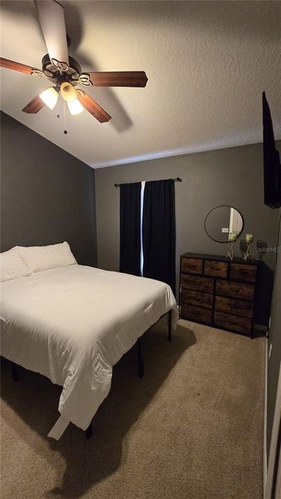 For Sale: $299,900 (3 beds, 2 baths, 1740 Square Feet)