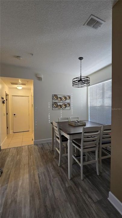 For Sale: $299,900 (3 beds, 2 baths, 1740 Square Feet)