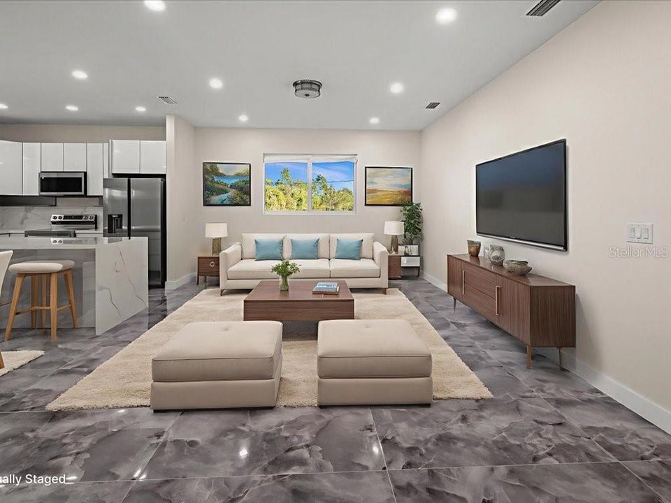 В аренду: $2,850 (5 спален, 3 ванн, 2467 Квадратных фут)