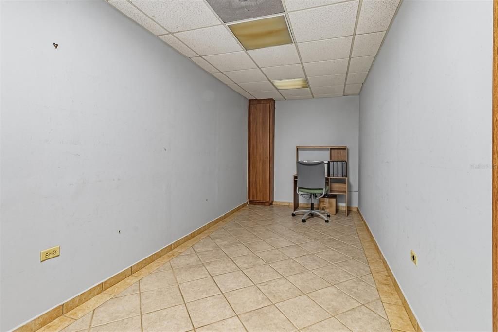 For Sale: $323,000 (0 beds, 0 baths, 2695 Square Feet)