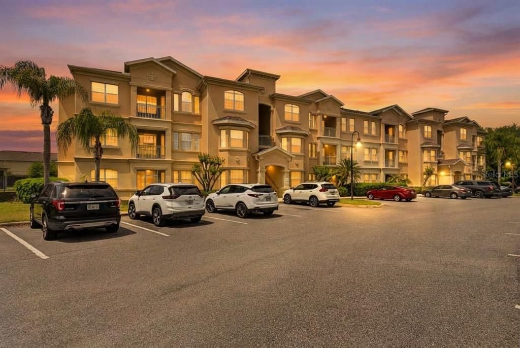For Sale: $180,000 (2 beds, 2 baths, 1261 Square Feet)