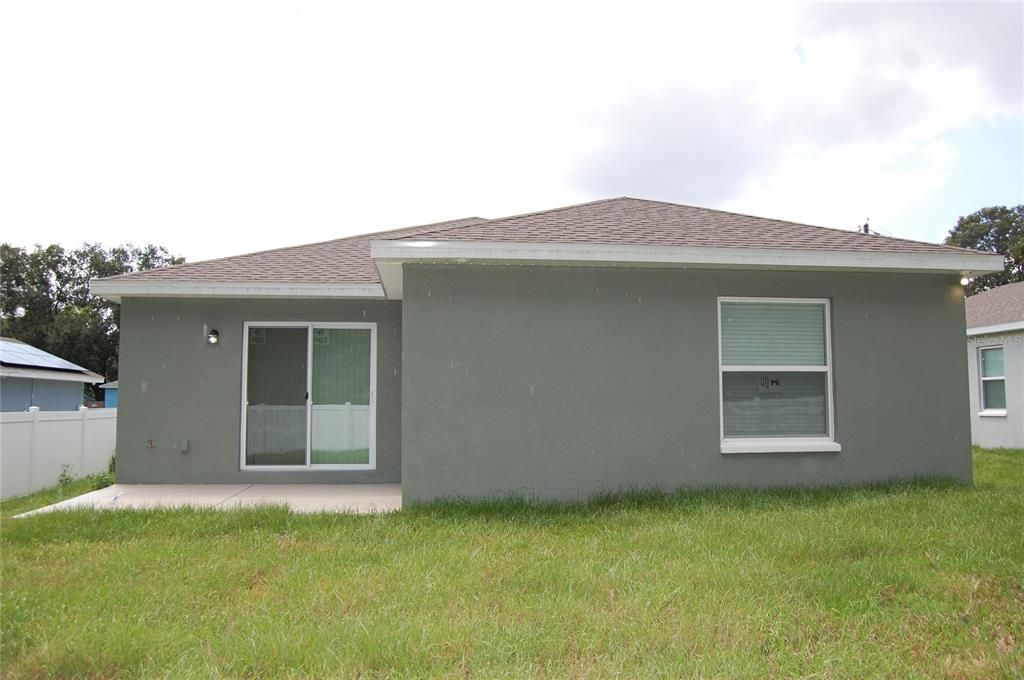 Active With Contract: $285,000 (3 beds, 2 baths, 1322 Square Feet)