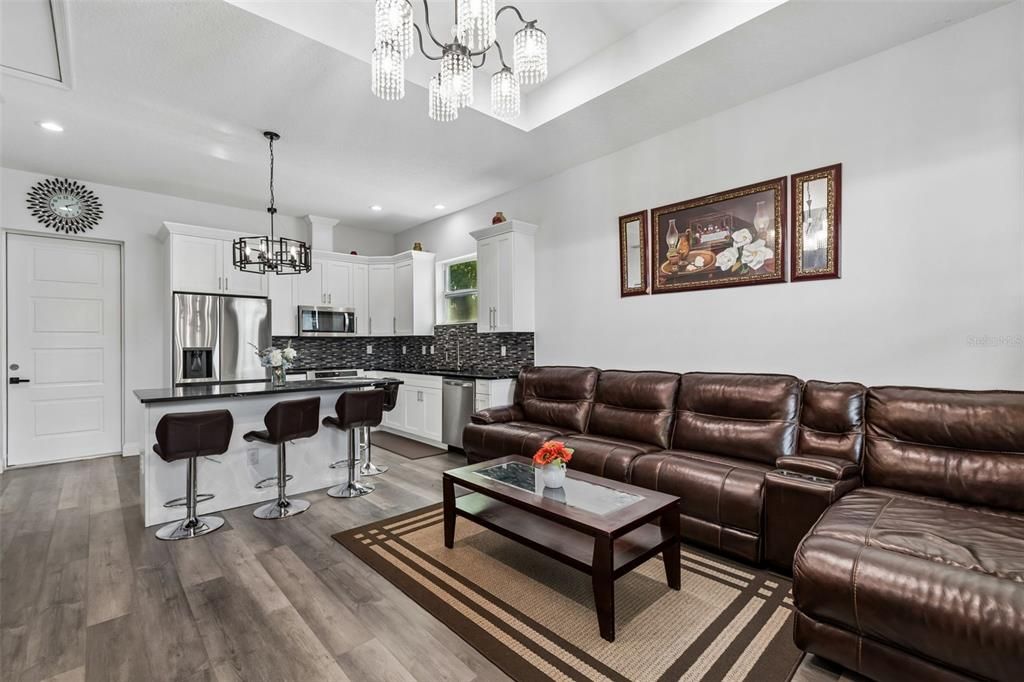 For Sale: $1,222,000 (6 beds, 5 baths, 4093 Square Feet)