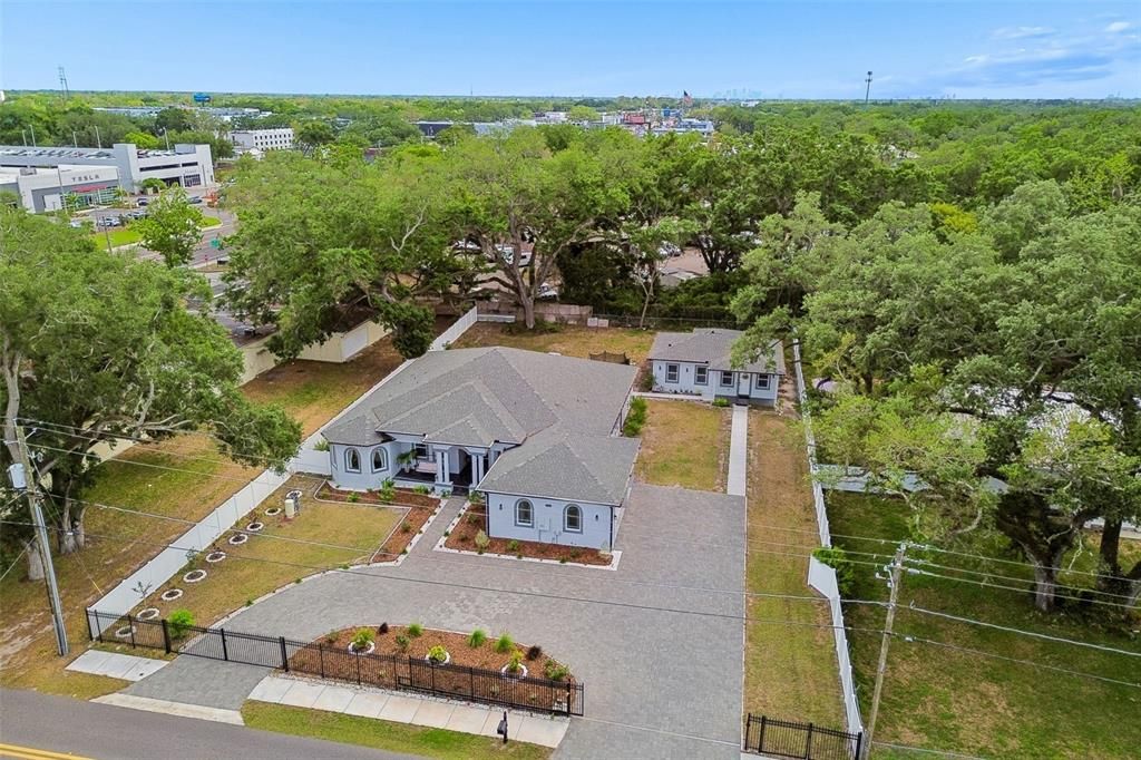 For Sale: $1,222,000 (6 beds, 5 baths, 4093 Square Feet)