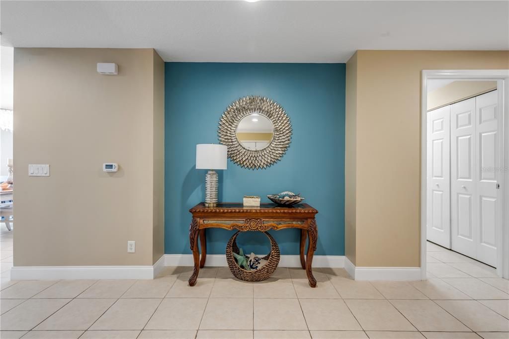 Activo con contrato: $1,195,000 (3 camas, 3 baños, 2176 Pies cuadrados)