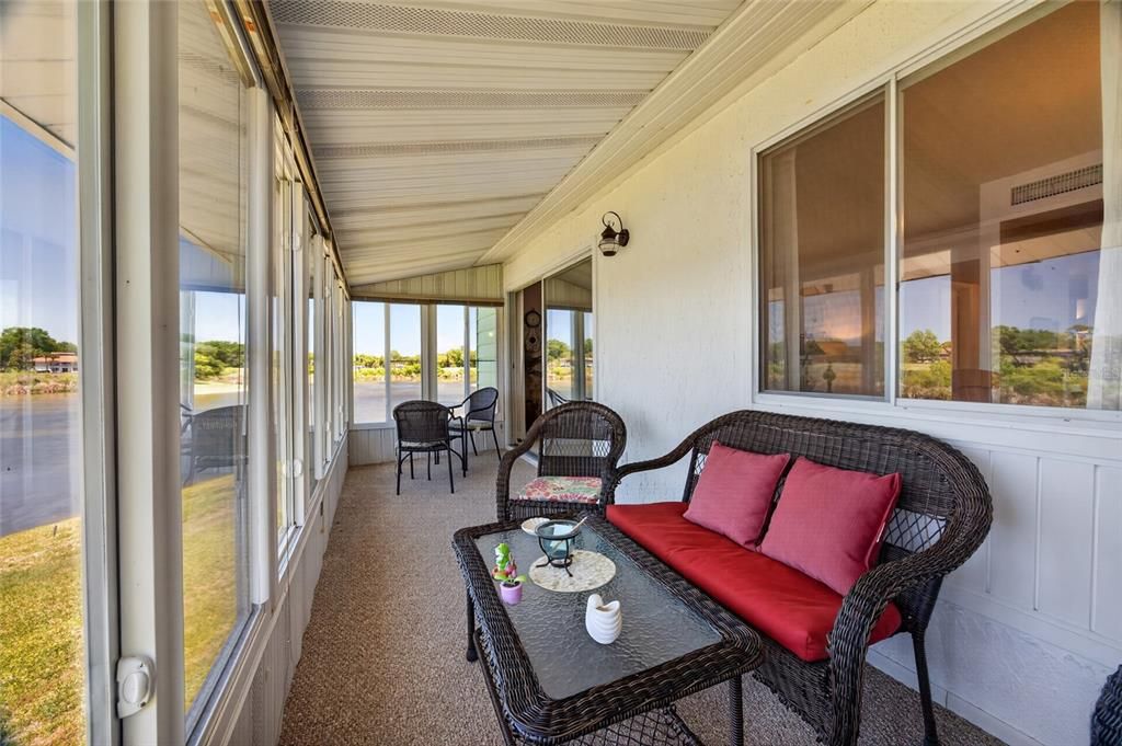 For Sale: $119,900 (2 beds, 2 baths, 1138 Square Feet)