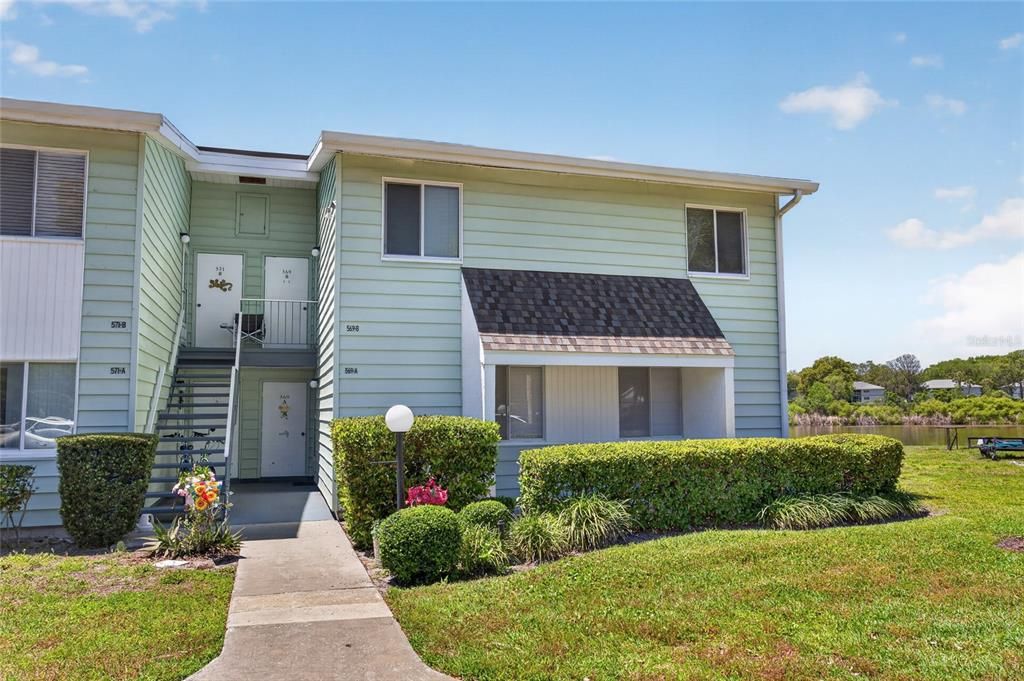 For Sale: $119,900 (2 beds, 2 baths, 1138 Square Feet)