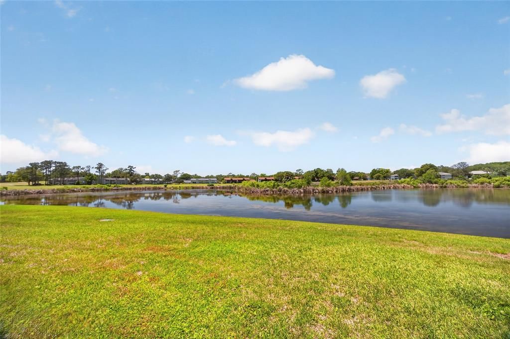 For Sale: $119,900 (2 beds, 2 baths, 1138 Square Feet)