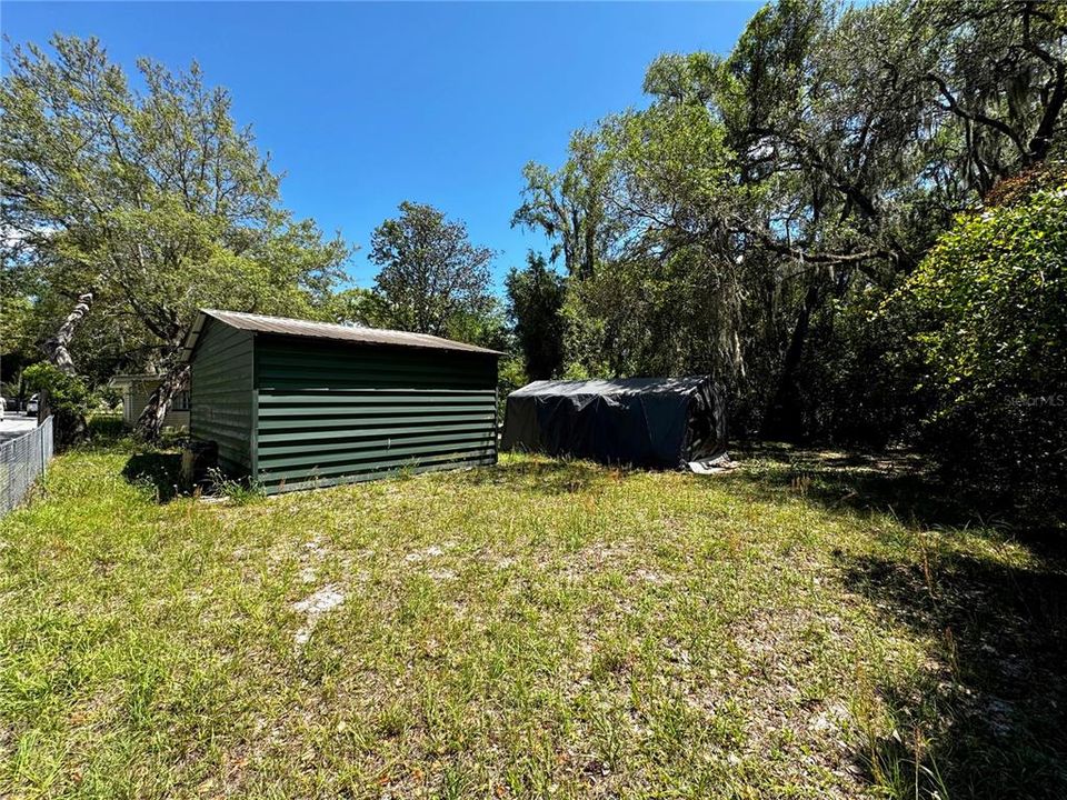 For Sale: $179,900 (2 beds, 2 baths, 1068 Square Feet)