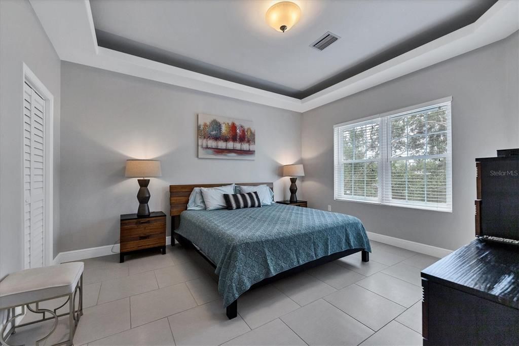 For Rent: $3,600 (2 beds, 2 baths, 1215 Square Feet)