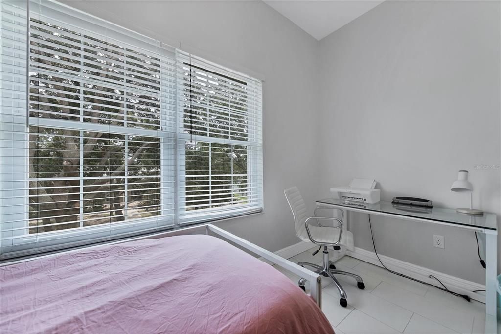 For Rent: $3,600 (2 beds, 2 baths, 1215 Square Feet)