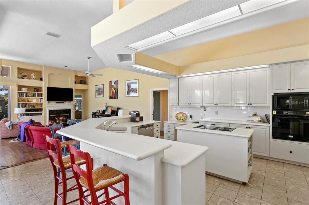 Active With Contract: $1,250,000 (4 beds, 3 baths, 3787 Square Feet)
