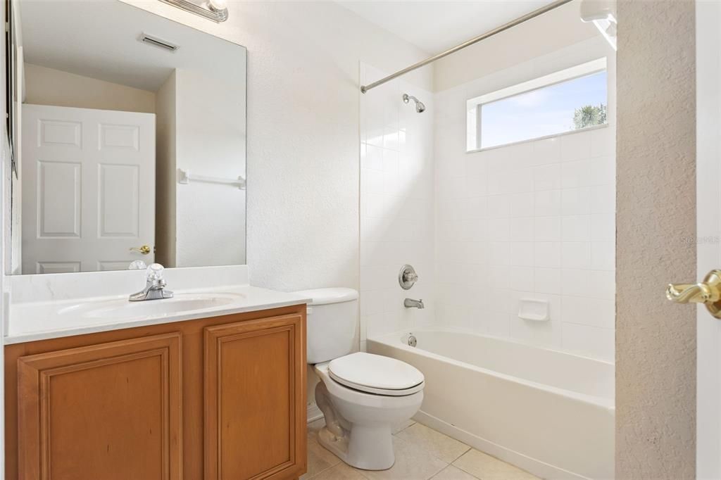 For Sale: $399,990 (4 beds, 3 baths, 1783 Square Feet)