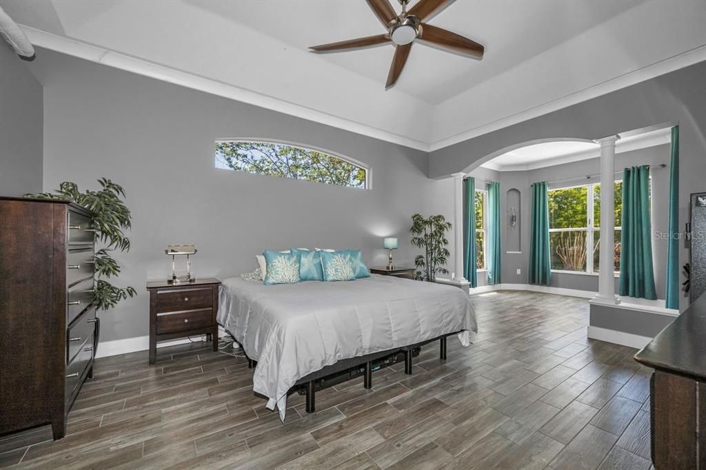 Active With Contract: $674,119 (4 beds, 3 baths, 3172 Square Feet)