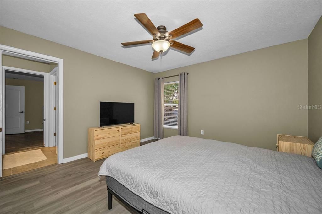 Active With Contract: $674,119 (4 beds, 3 baths, 3172 Square Feet)