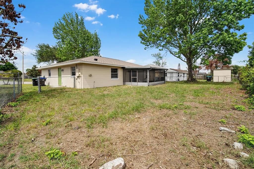 Activo con contrato: $349,999 (3 camas, 2 baños, 1318 Pies cuadrados)